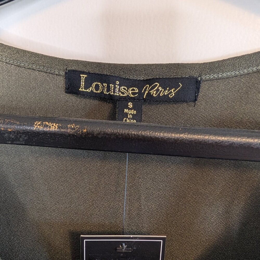 Louise Paris cold-shoulder short sleeve blouse. Medium - Picture 5 of 6
